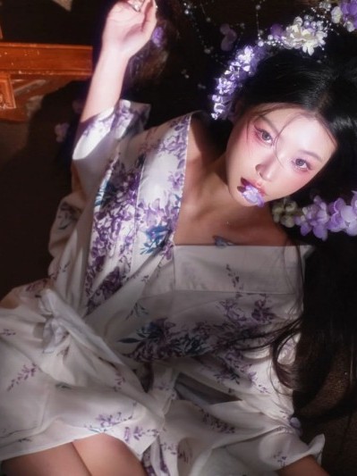 Kimono Tradicional Japonês Fem - Photography Outfits avaliação e preço